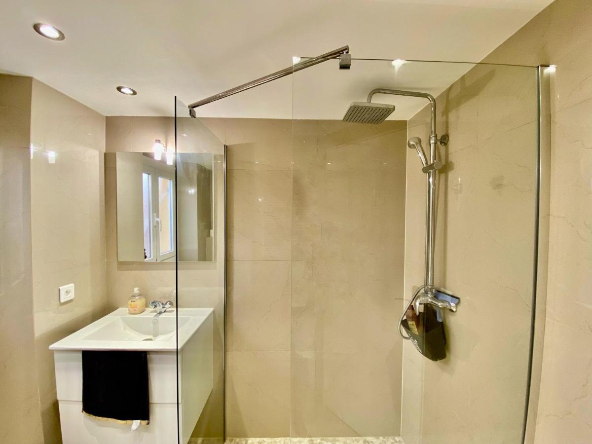 Lovely & Sunny Loft Heart Of Nice With A/C! Экстерьер фото